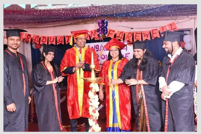 college-img
